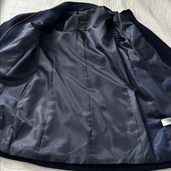 Talbots Women’s Wool Blend Coat Size 8 Navy Blue Fabric Woven in Italy Gold Zip - Picture 10 of 15